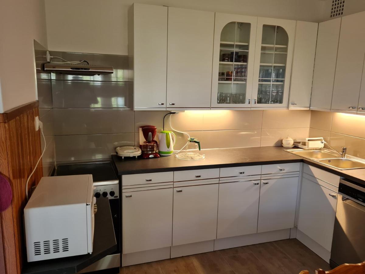 Gyoengyvirag Apartman Lenti Eksteriør billede